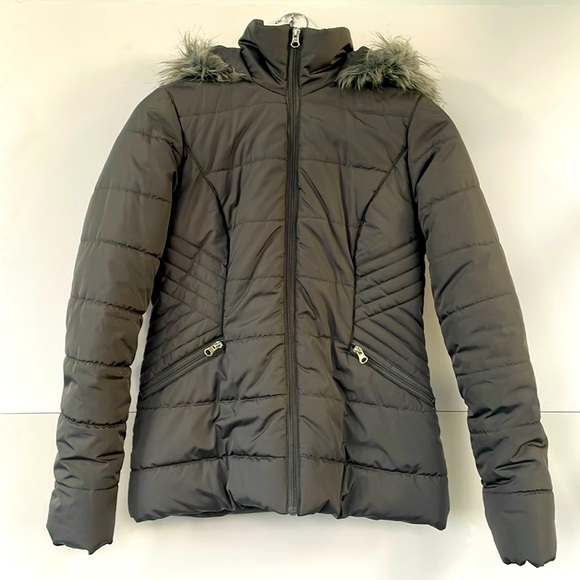 Grey Medium Winter Jacket Coat with Attached Cozy Hood Pink Interior - Picture 4 of 12